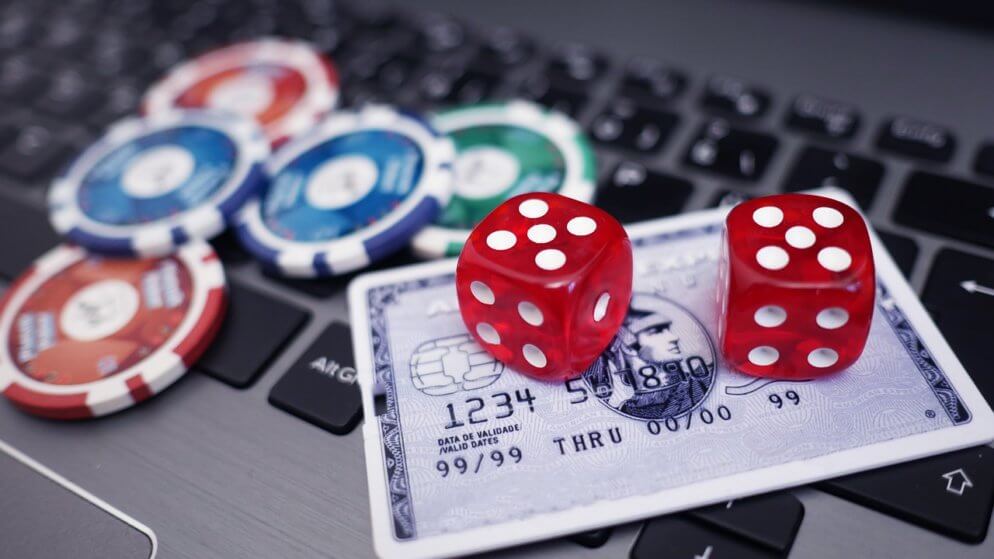 Tips to Play Safely in Online Casino